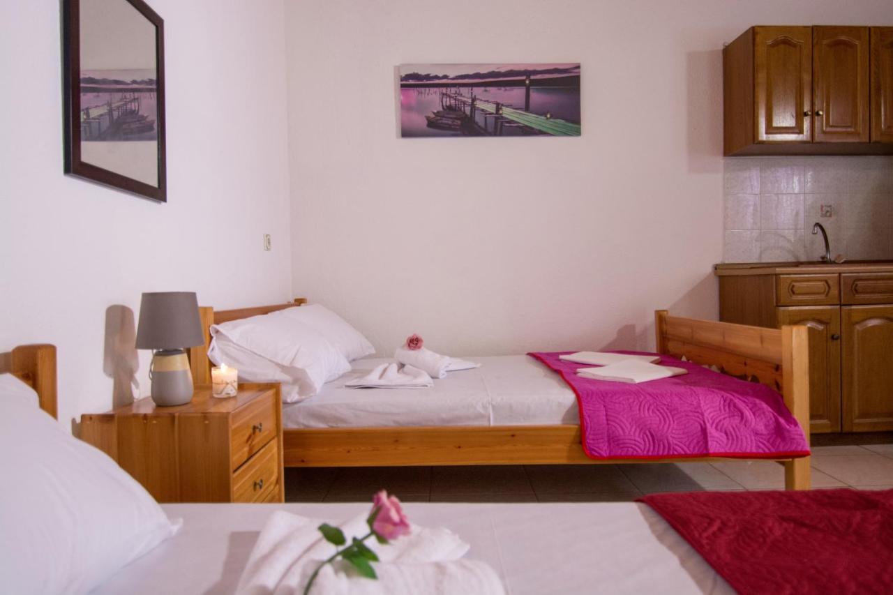 Myloi Loggou Aparthotel Сикия Екстериор снимка